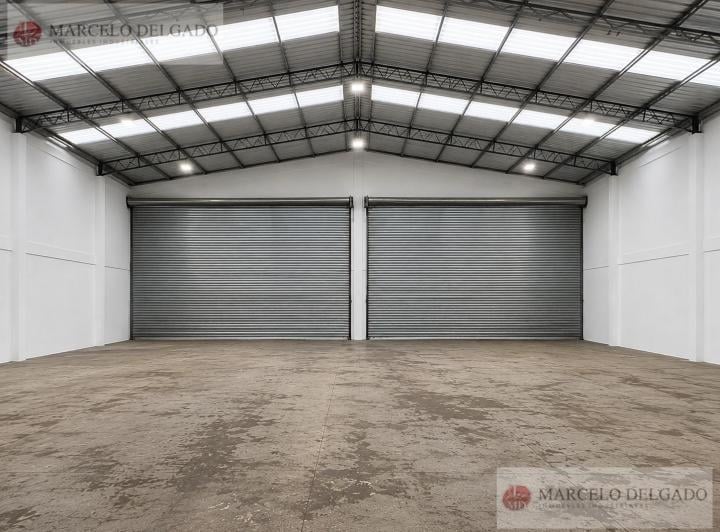 Depósito · 239m²