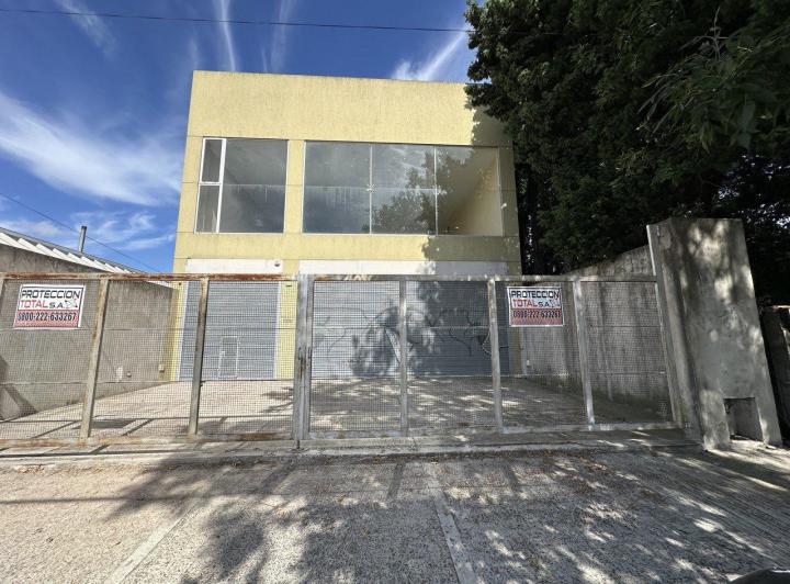 Local comercial · 360m² · 3 Ambientes