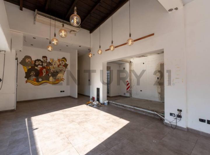 Local comercial · 145m² · 1 Dormitorio