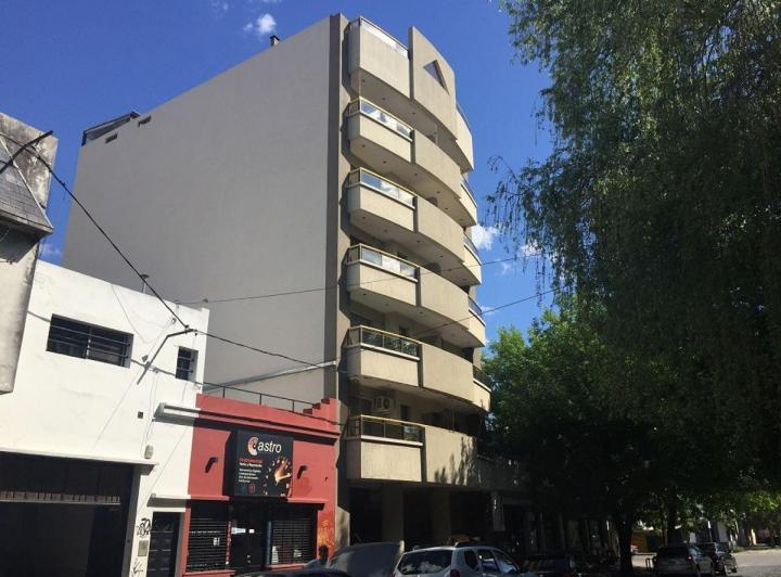 Departamento · 70m² · 3 Ambientes · 1 Cochera