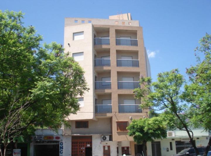 Departamento · 80m² · 3 Ambientes