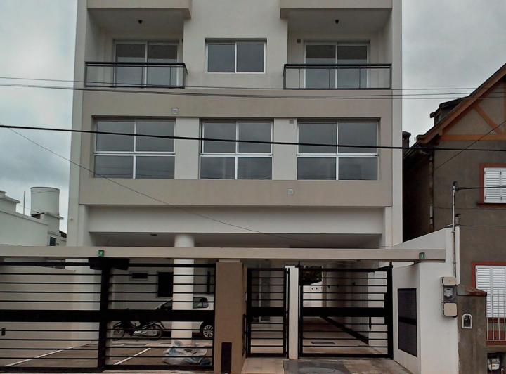 Departamento · 47m² · 2 Ambientes · 1 Cochera