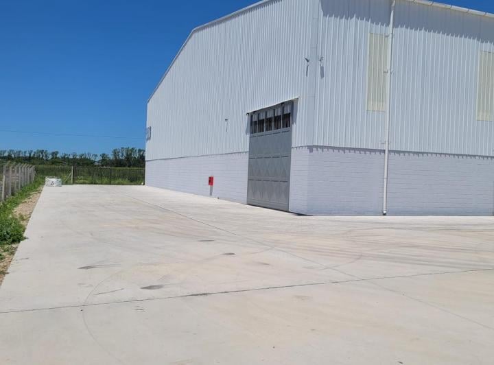 Bodega-Galpón · 3900m²