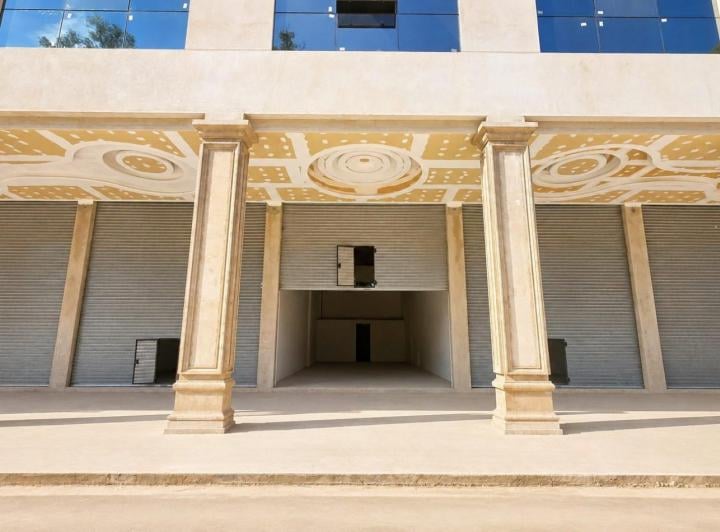 Local comercial · 130m²