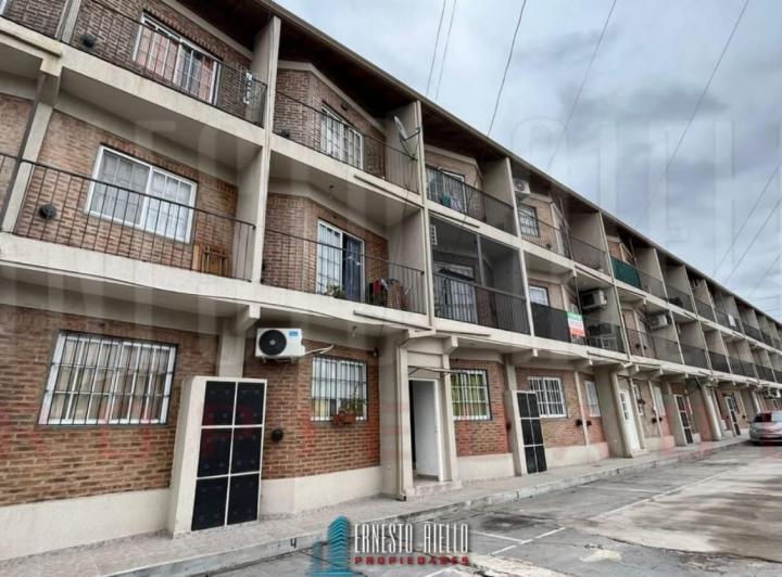 Departamento · 42m² · 2 Ambientes · 1 Cochera