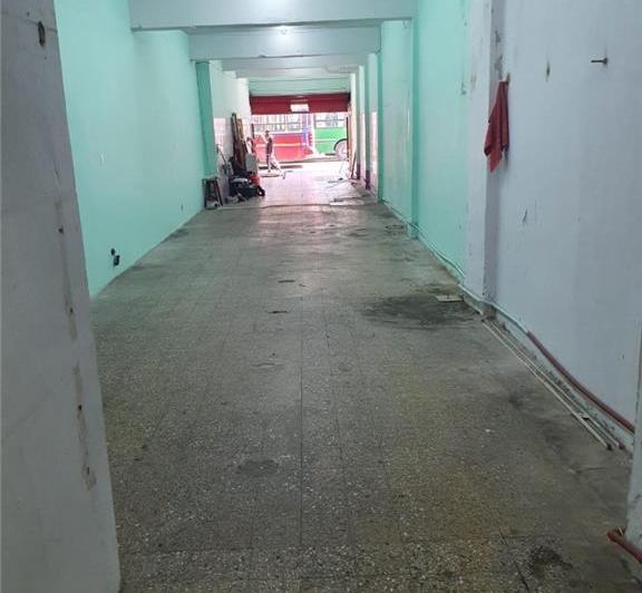 Local comercial · 126m²