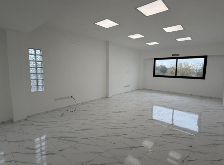 Oficina comercial · 48m²