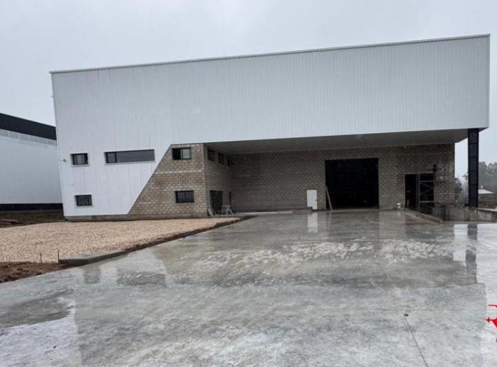 Bodega-Galpón · 1700m²
