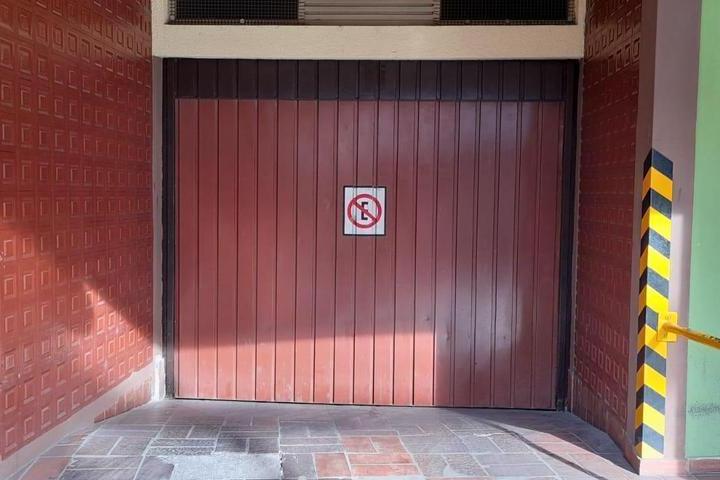 Garage · 1m²
