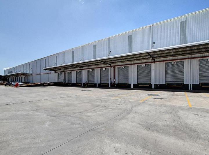 Depósito · 4550m²
