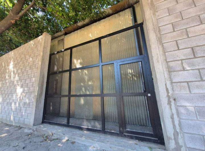 Bodega-Galpón · 200m²