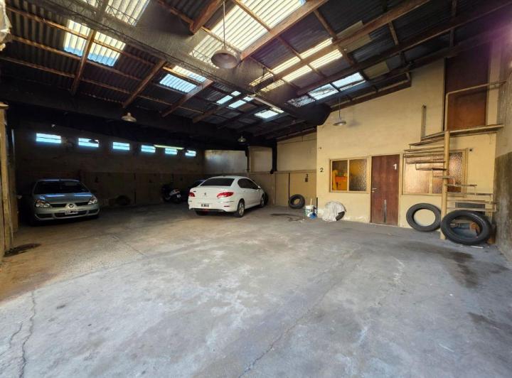 Bodega-Galpón · 125m² · 2 Ambientes