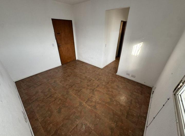 Departamento · 40m² · 2 Ambientes · 1 Cochera