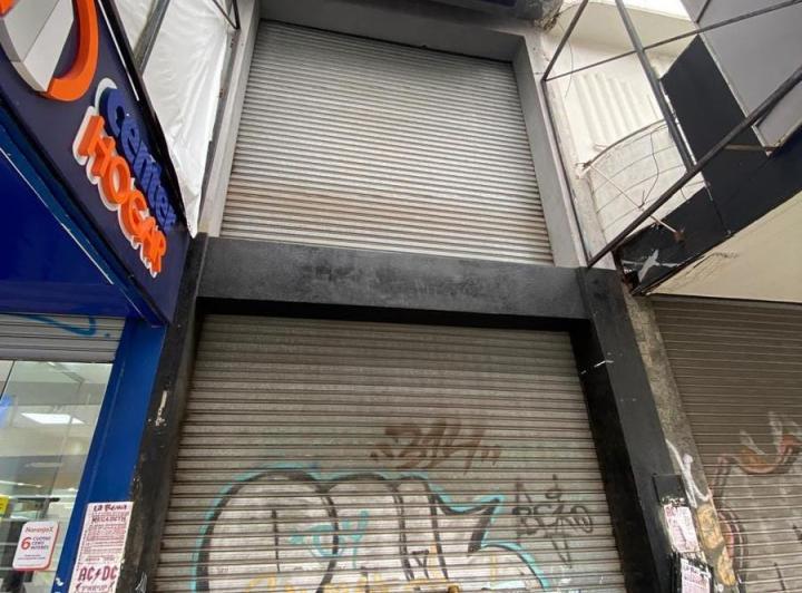 Local comercial · 180m²