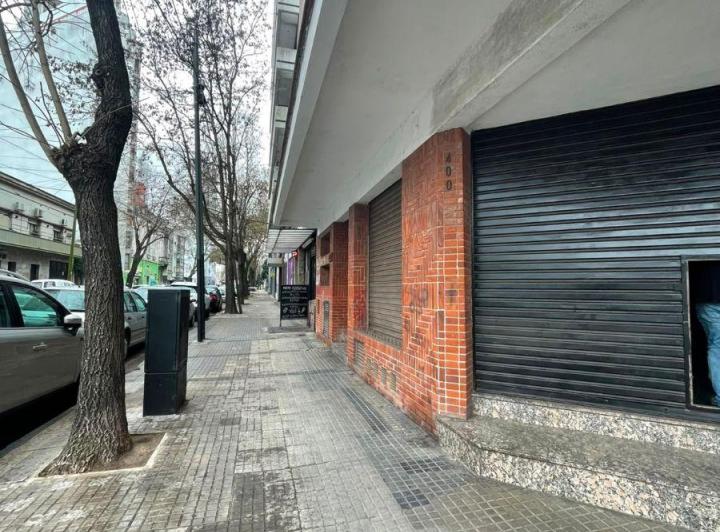 Local comercial · 90m² · 2 Ambientes