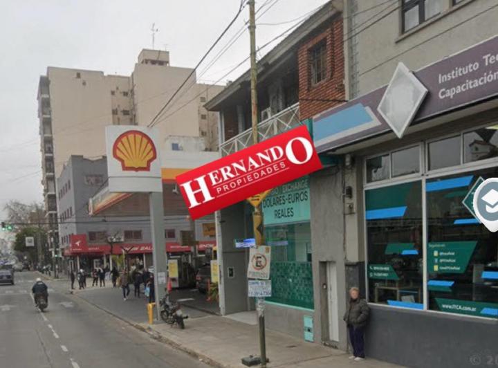 Local comercial · 225m²