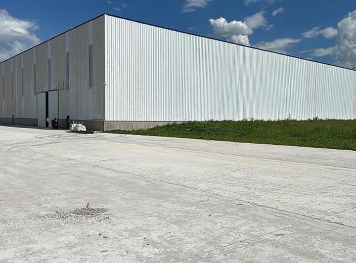 Depósito · 12000m²