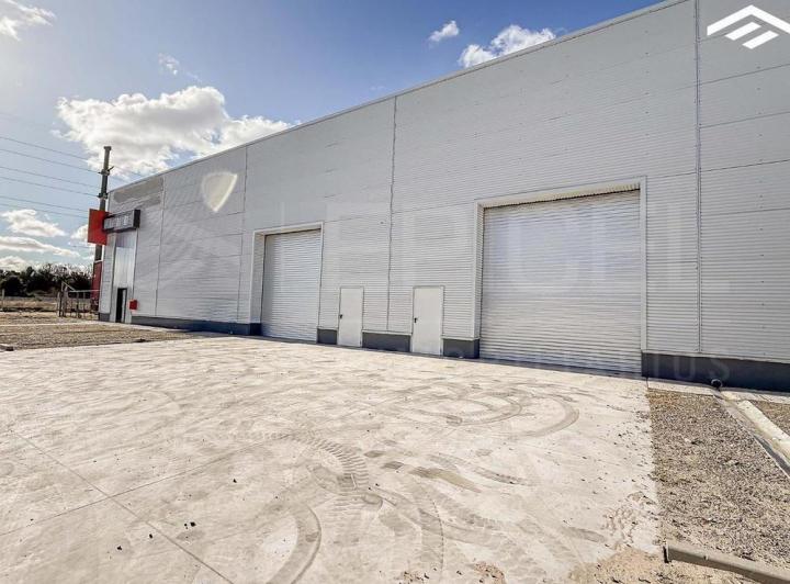 Bodega-Galpón · 1300m² · 1 Ambiente