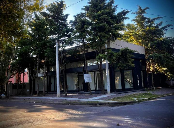 Local comercial · 73m² · 2 Ambientes