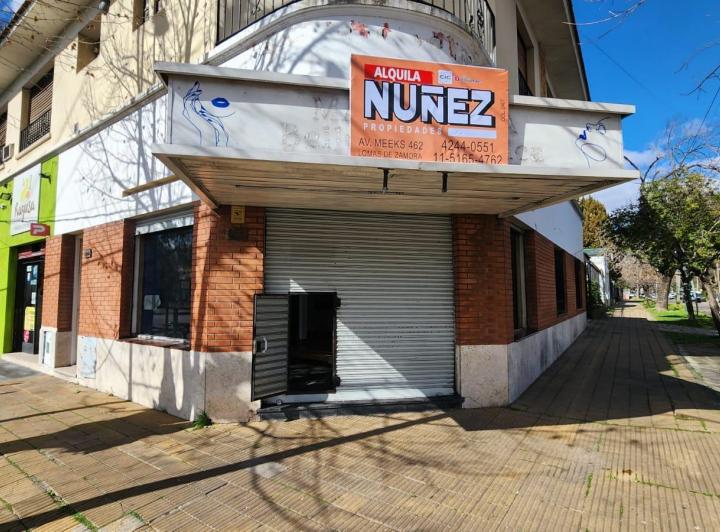 Local comercial · 55m² · 2 Ambientes · 2 Cocheras