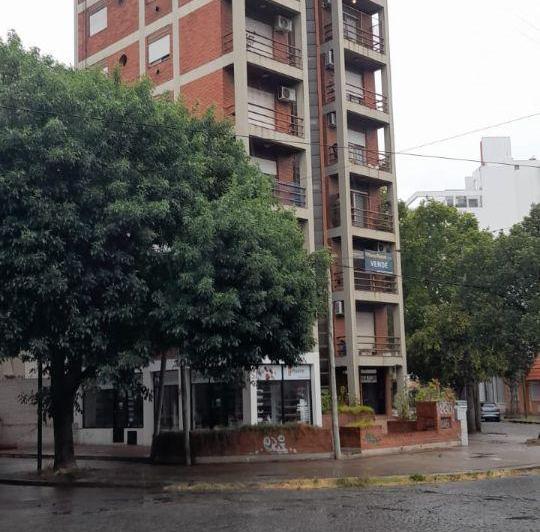 Departamento · 50m² · 2 Ambientes · 1 Cochera