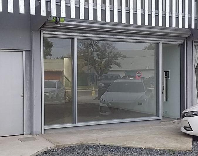 Local comercial · 80m² · 2 Ambientes