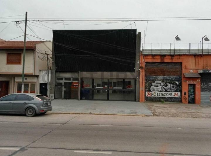 Oficina comercial · 400m²