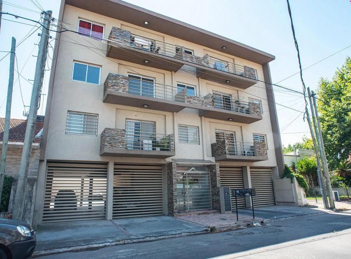 Departamento · 43m² · 2 Ambientes · 1 Cochera