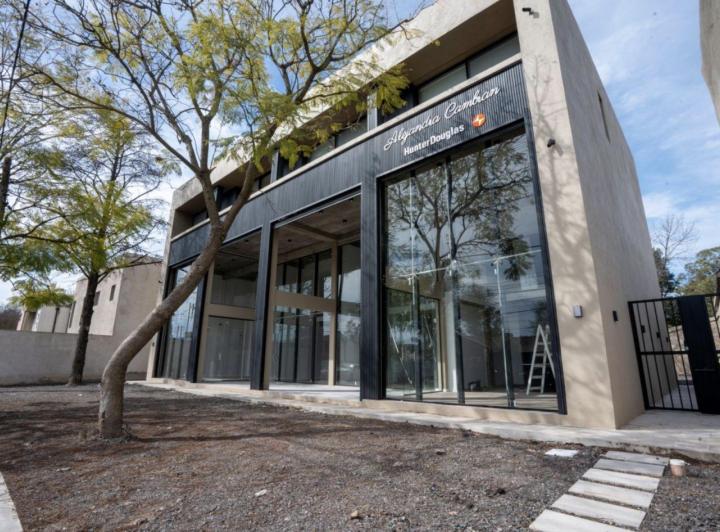 Local comercial · 70m² · 2 Ambientes · 1 Cochera