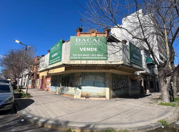 Local comercial · 585m²