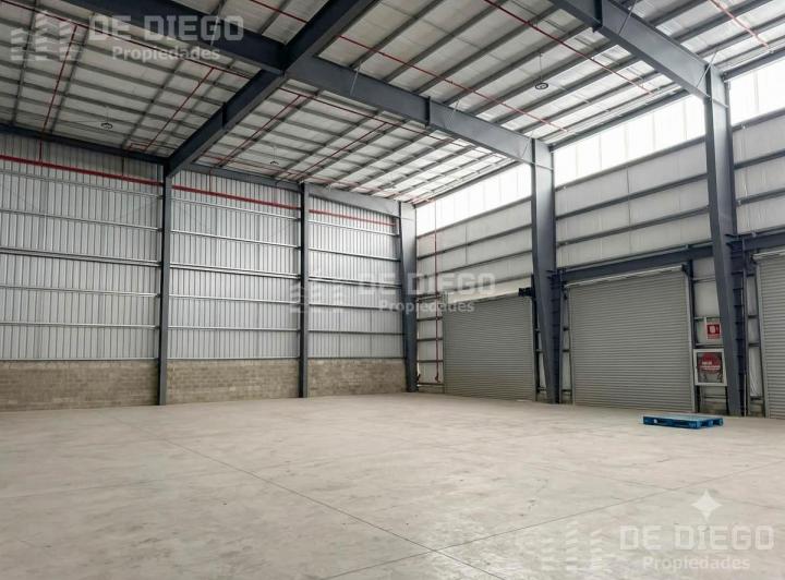 Depósito · 1061m² · 4 Cocheras