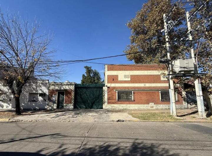 Bodega-Galpón · 850m²