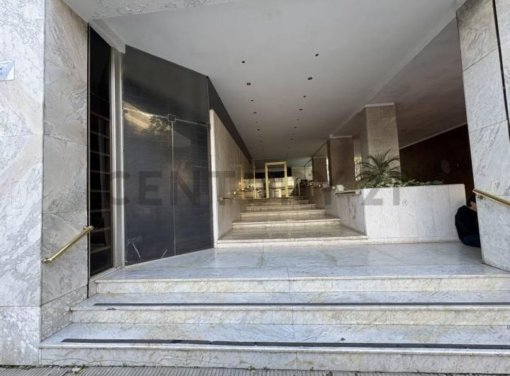 Departamento · 60m² · 2 Ambientes · 1 Cochera