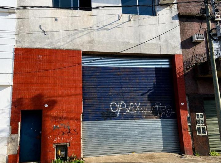 Bodega-Galpón · 705m² · 1 Ambiente
