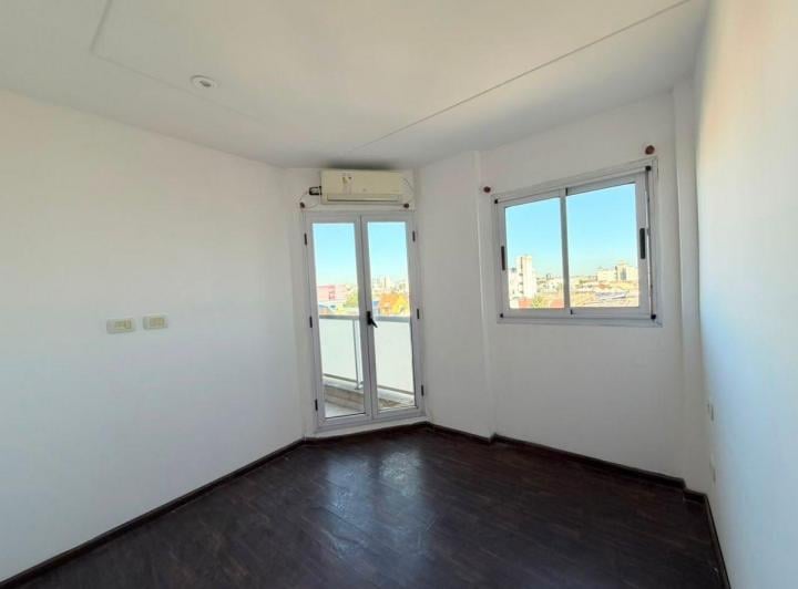 Departamento · 50m² · 2 Ambientes · 1 Cochera