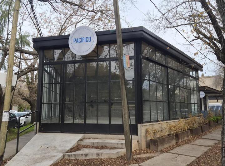 Edificio · 294m² · 1 Cochera