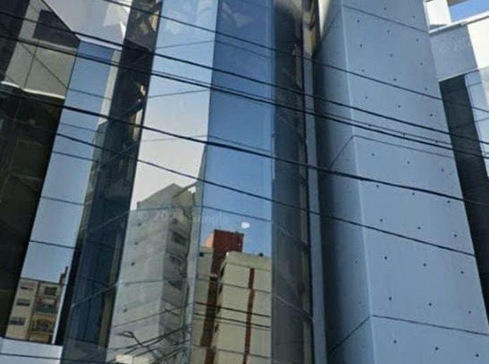 Depósito · 214m²