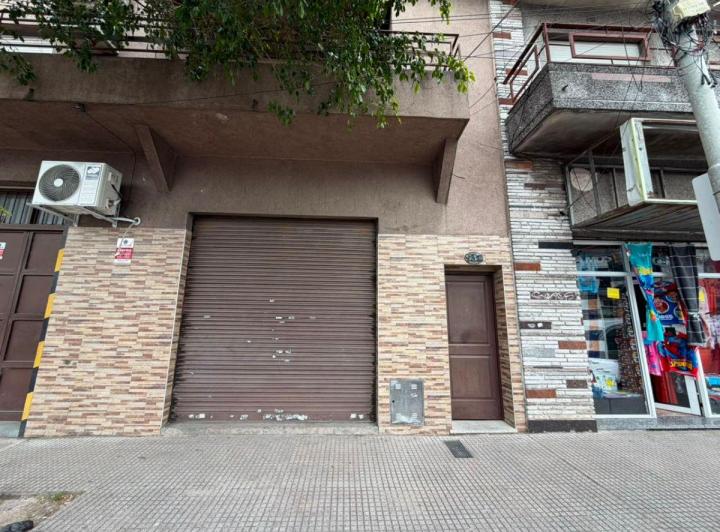 Local comercial · 54m²