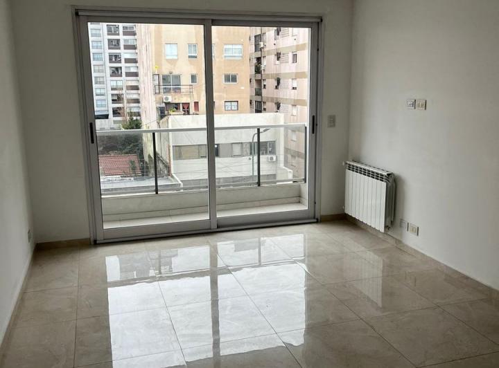 Departamento · 40m² · 2 Ambientes · 1 Cochera