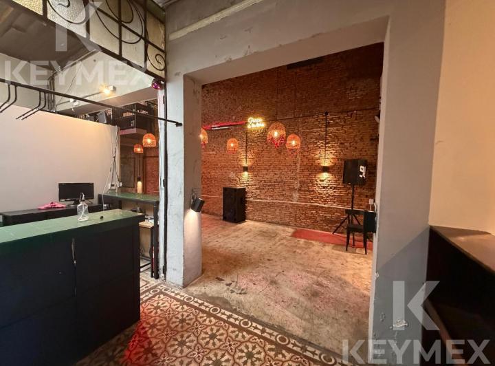 Local comercial · 149m²
