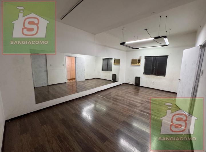 Oficina comercial · 200m²