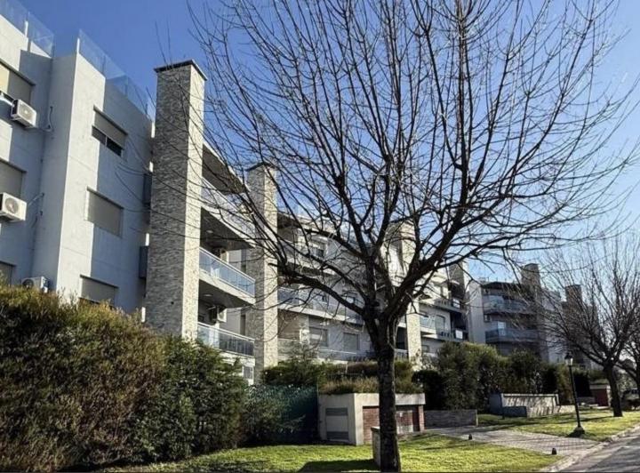 Departamento · 56m² · 2 Ambientes · 2 Cocheras