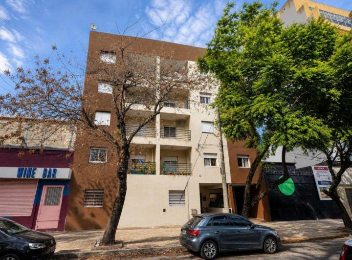 Departamento · 45m² · 2 Ambientes · 1 Cochera