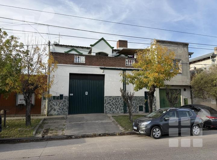 Bodega-Galpón · 150m²
