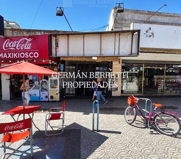 Local comercial · 140m²