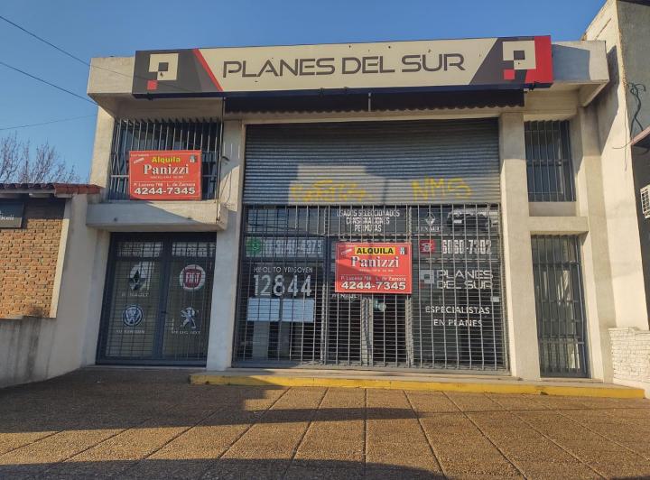 Local comercial · 280m² · 20 Cocheras