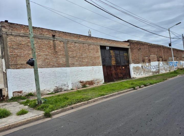 Bodega-Galpón · 800m²