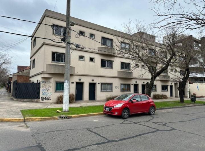 Departamento · 38m² · 2 Ambientes · 1 Cochera