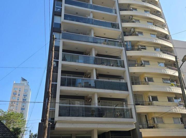 Departamento · 50m² · 2 Ambientes · 1 Cochera