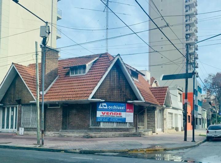Local comercial · 130m²